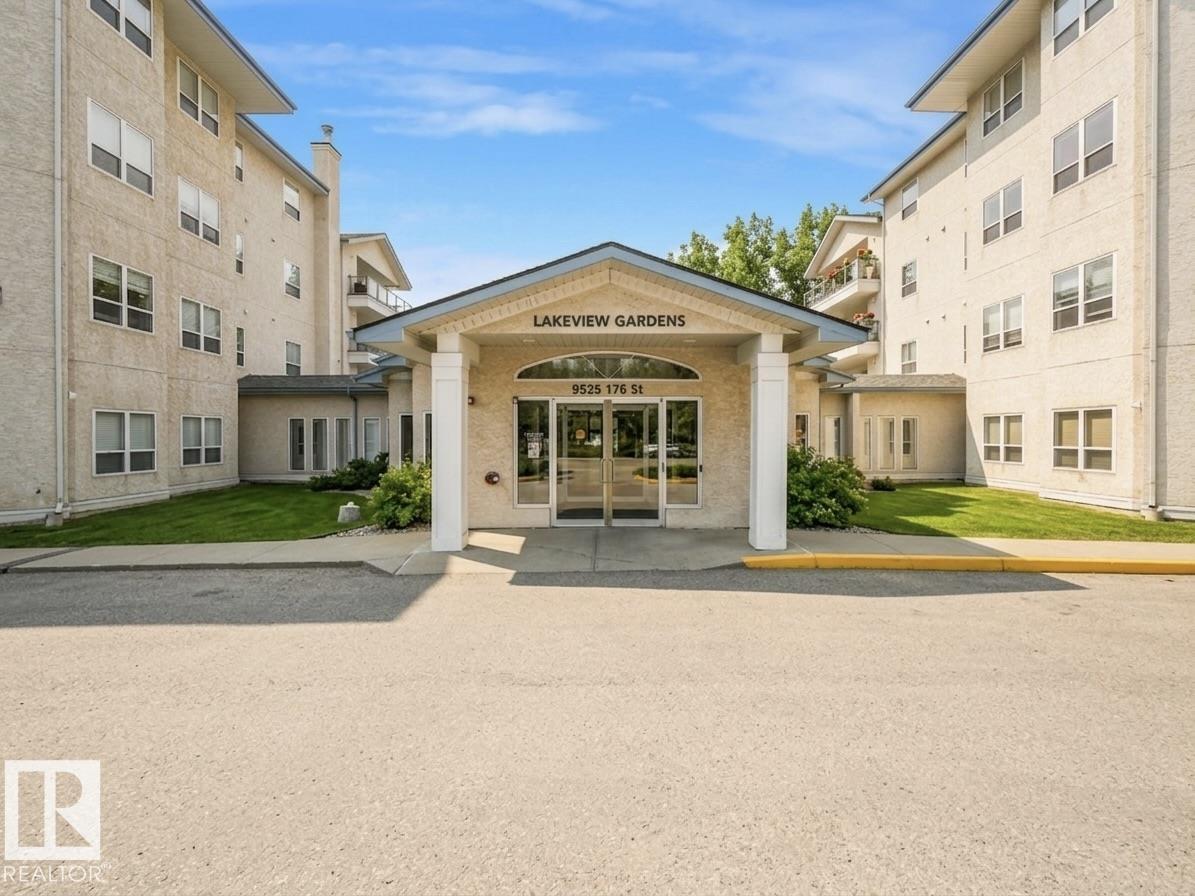 #111 9535 176 ST NW, Edmonton, Alberta
