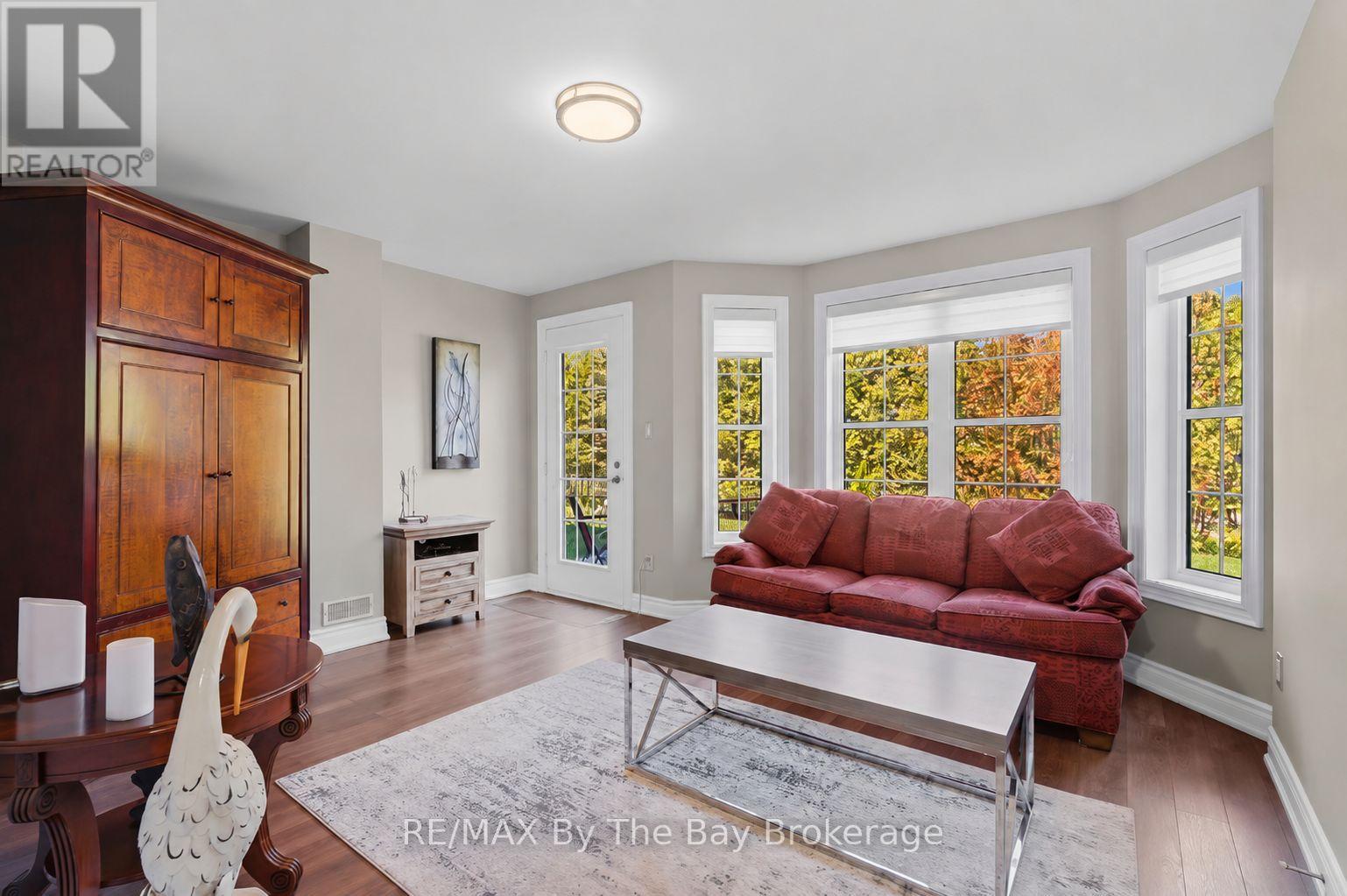 127 Wycliffe Cove, Tay (Victoria Harbour), Ontario  L0K 2A0 - Photo 11 - S13416968