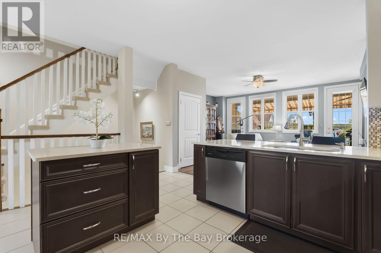 127 Wycliffe Cove, Tay (Victoria Harbour), Ontario  L0K 2A0 - Photo 15 - S13416968