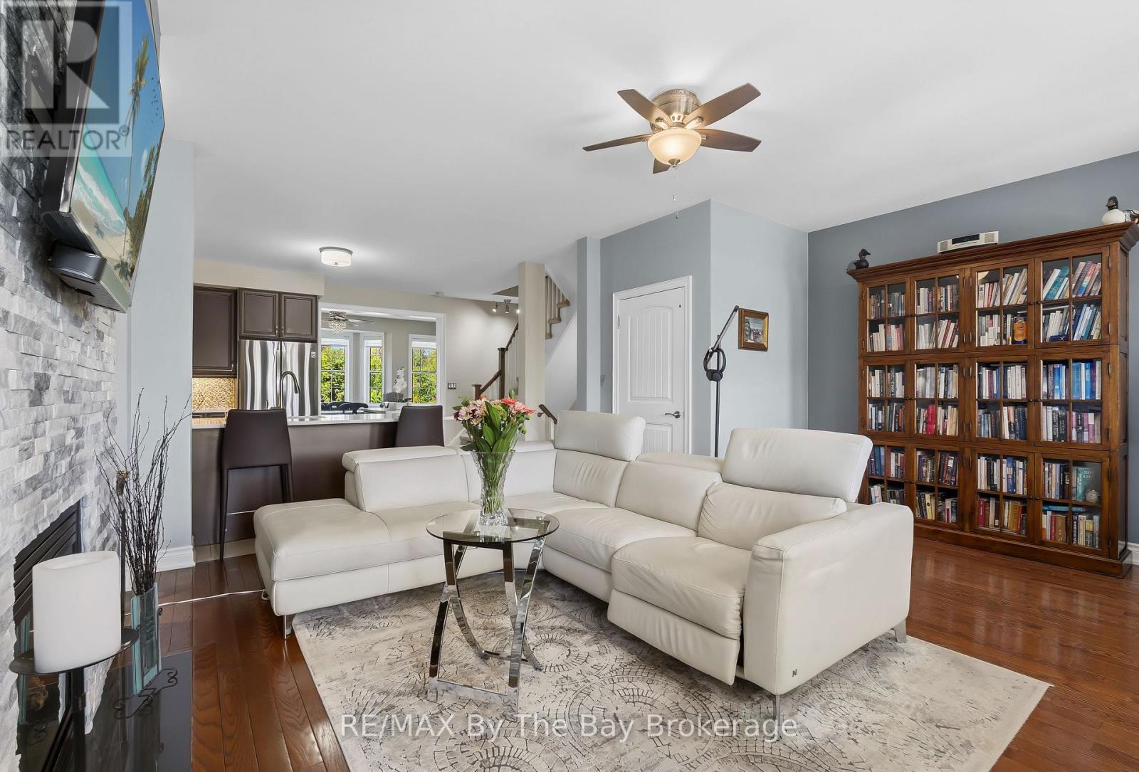 127 Wycliffe Cove, Tay (Victoria Harbour), Ontario  L0K 2A0 - Photo 19 - S13416968