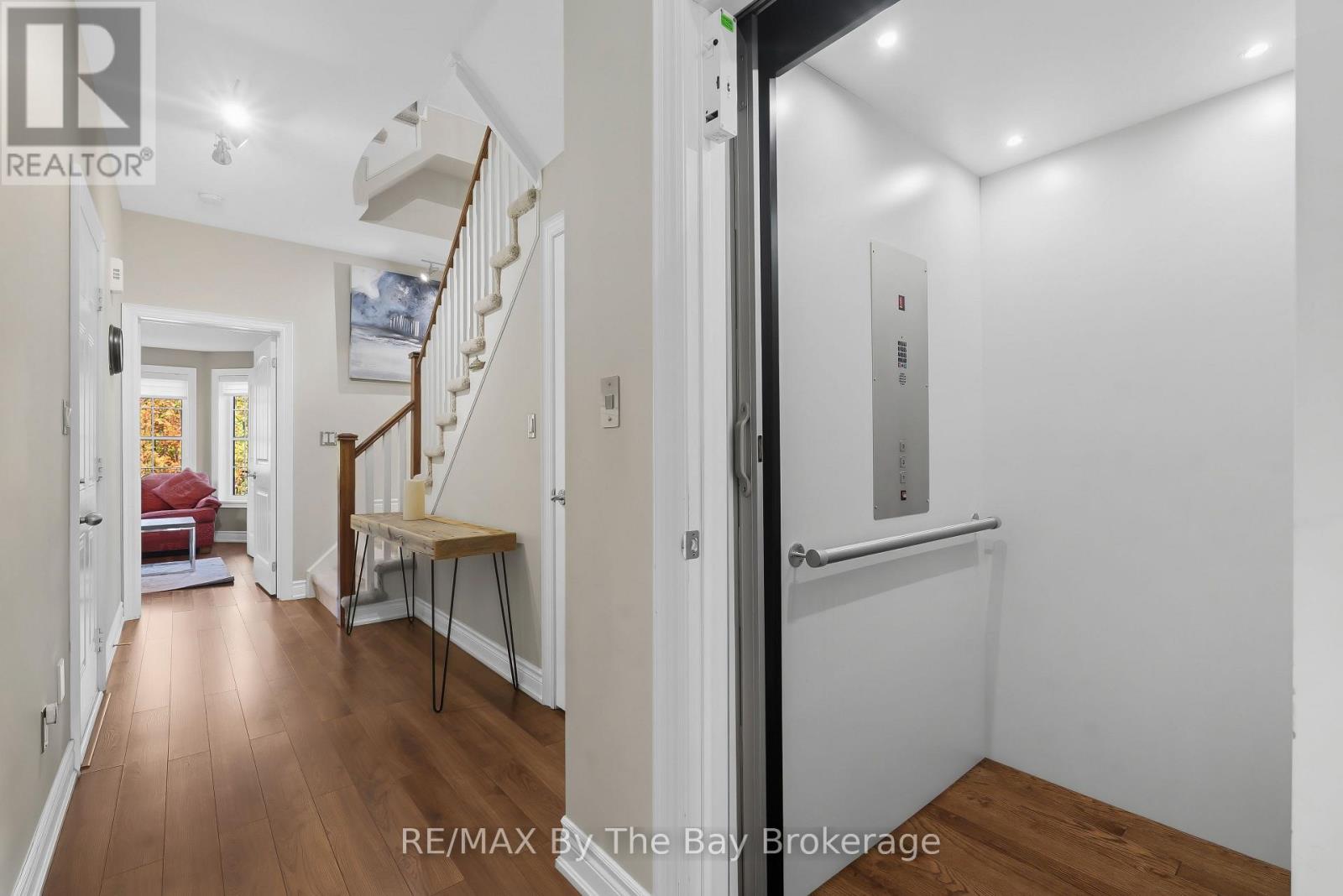 127 Wycliffe Cove, Tay (Victoria Harbour), Ontario  L0K 2A0 - Photo 6 - S13416968