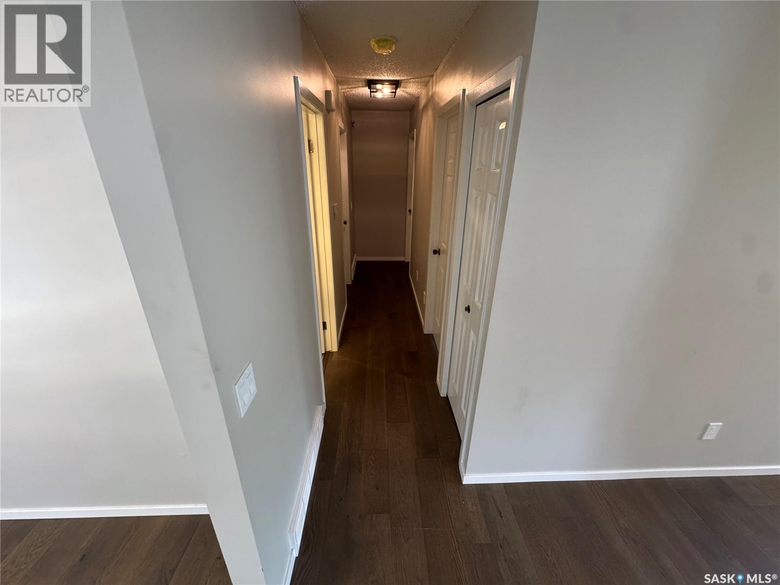 7019 Sherwood Drive, Regina, Saskatchewan  S4X 2V5 - Photo 7 - SK038637
