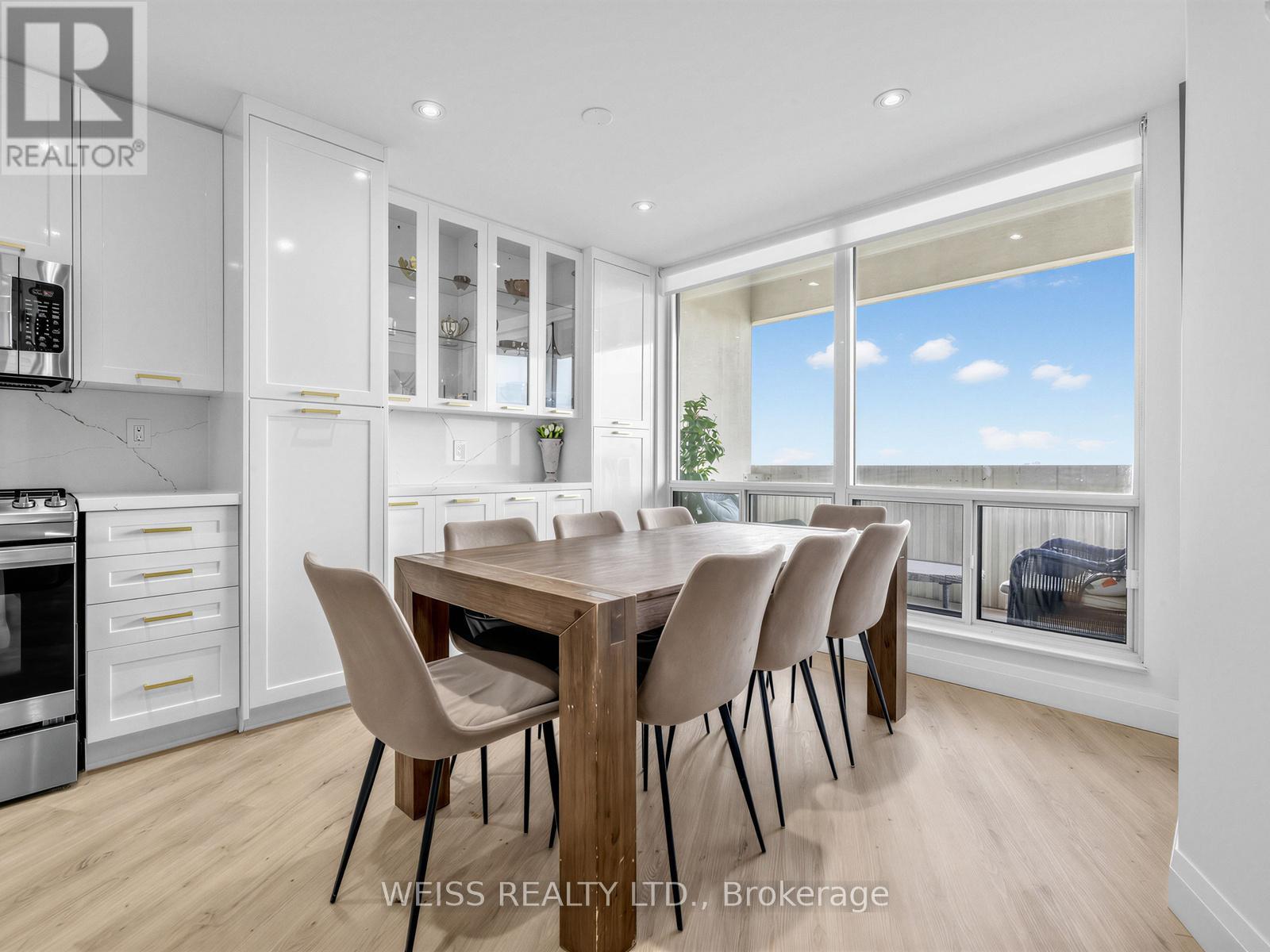 1405 - 150 Neptune Drive, Toronto, Ontario  M6A 2Y9 - Photo 6 - C13417126