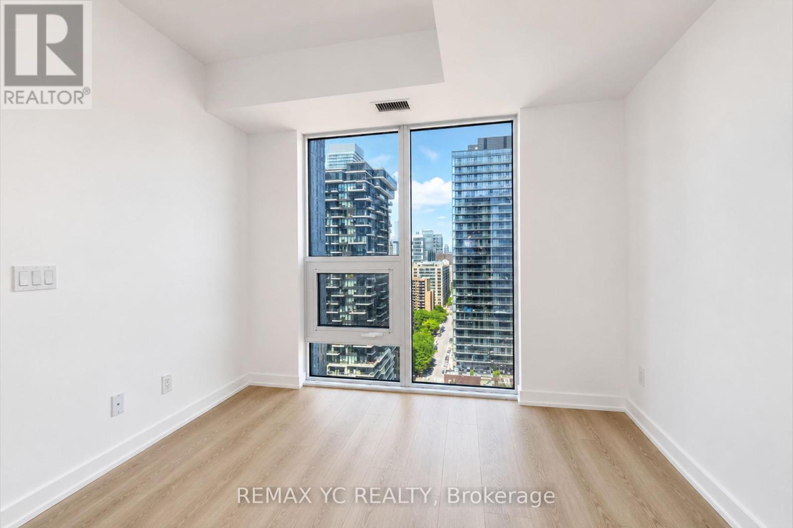 2515 - 100 Queen Street E, Toronto, Ontario  M5C 0B5 - Photo 7 - C13417144