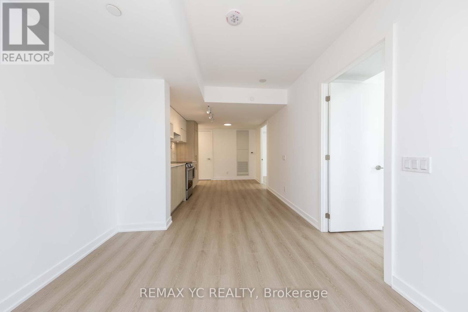 2515 - 100 Queen Street E, Toronto, Ontario  M5C 0B5 - Photo 8 - C13417144