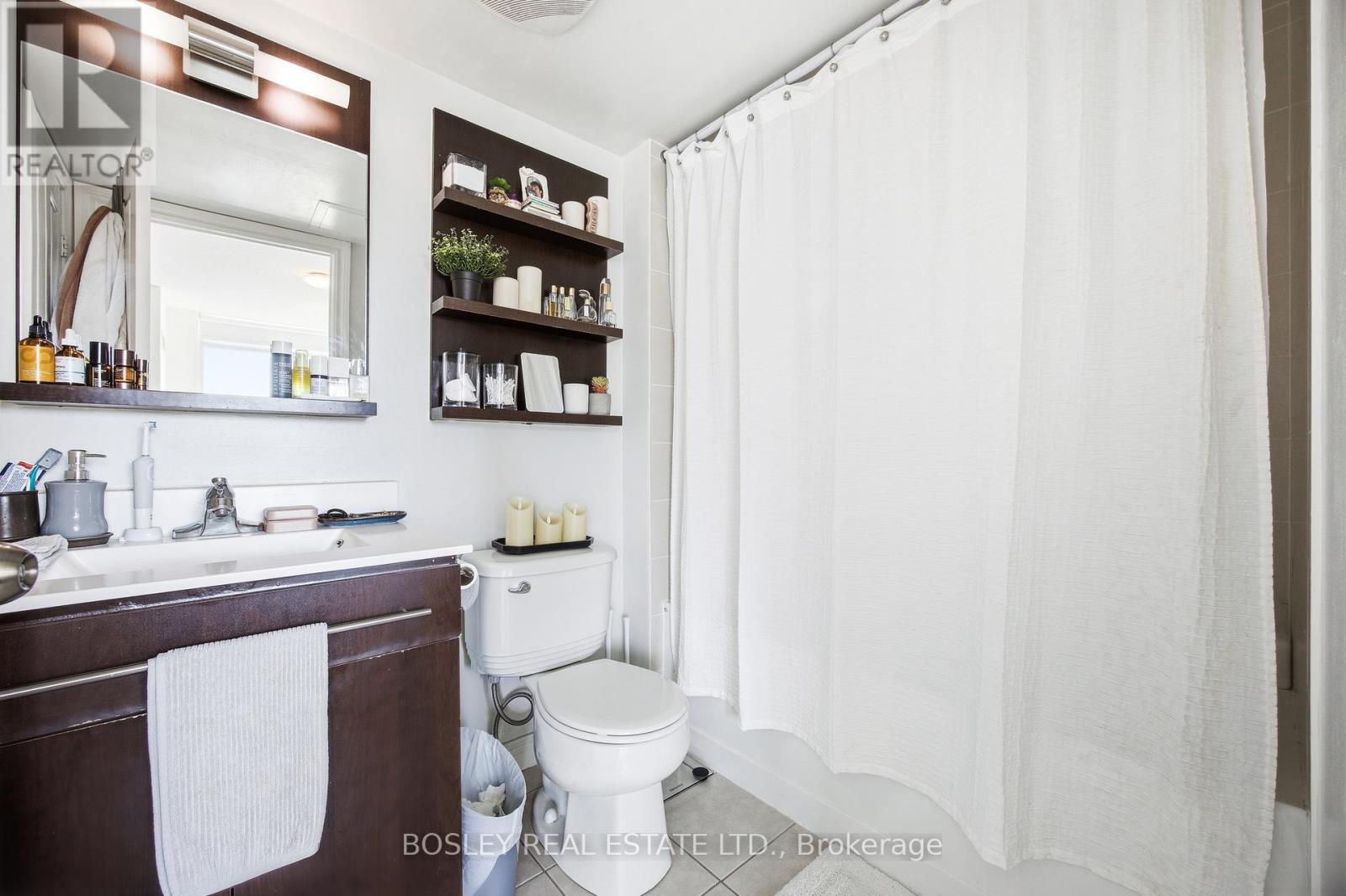 1709 - 80 Western Battery Road N, Toronto, Ontario M6K 3S1 - Photo 11 - C13417148