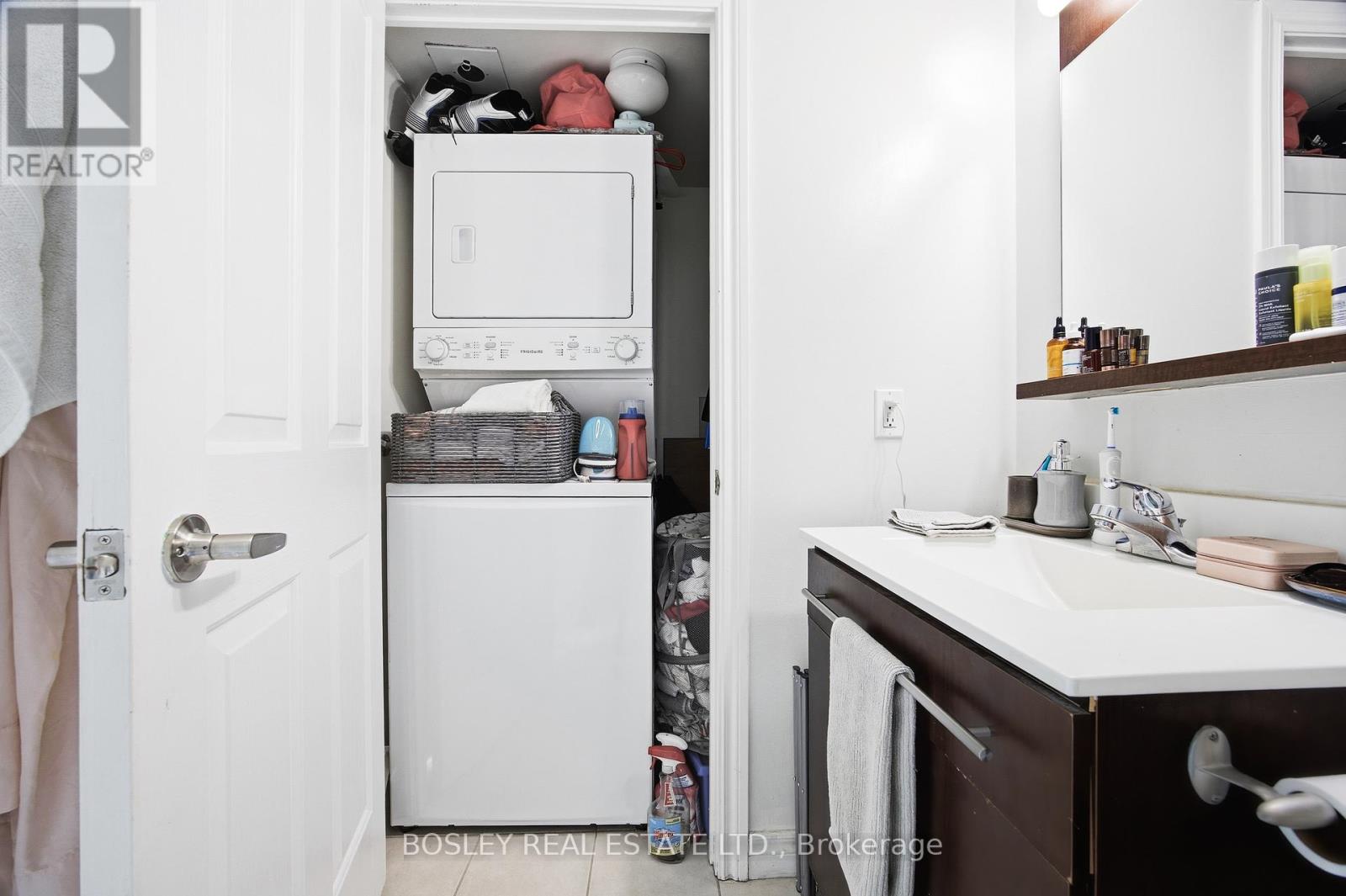 1709 - 80 Western Battery Road N, Toronto, Ontario M6K 3S1 - Photo 13 - C13417148