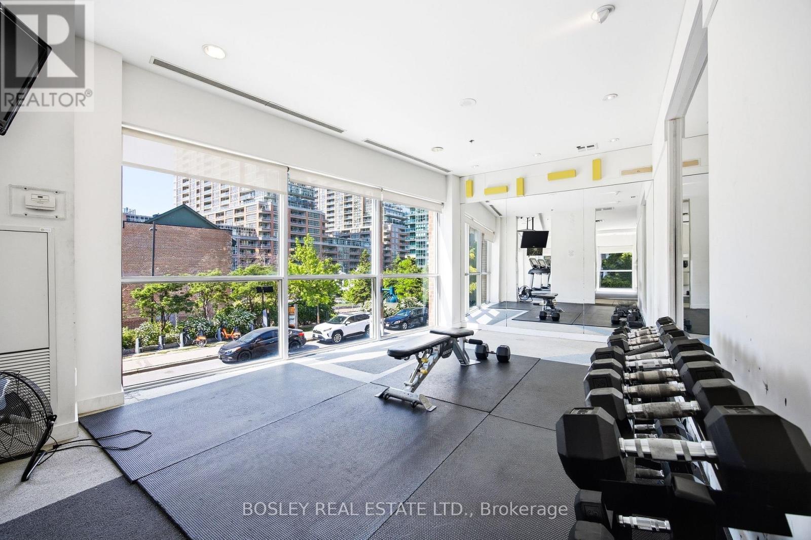 1709 - 80 Western Battery Road N, Toronto, Ontario M6K 3S1 - Photo 17 - C13417148