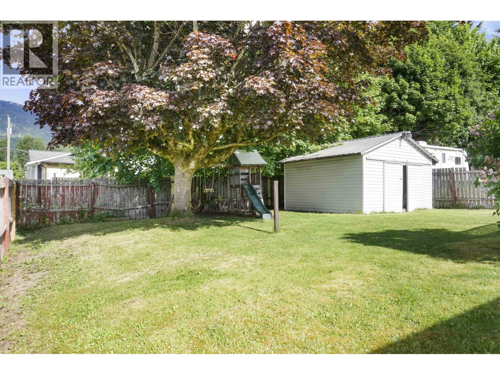 16 Capilano Street, Kitimat, British Columbia  V8C 1X8 - Photo 18 - R3133456