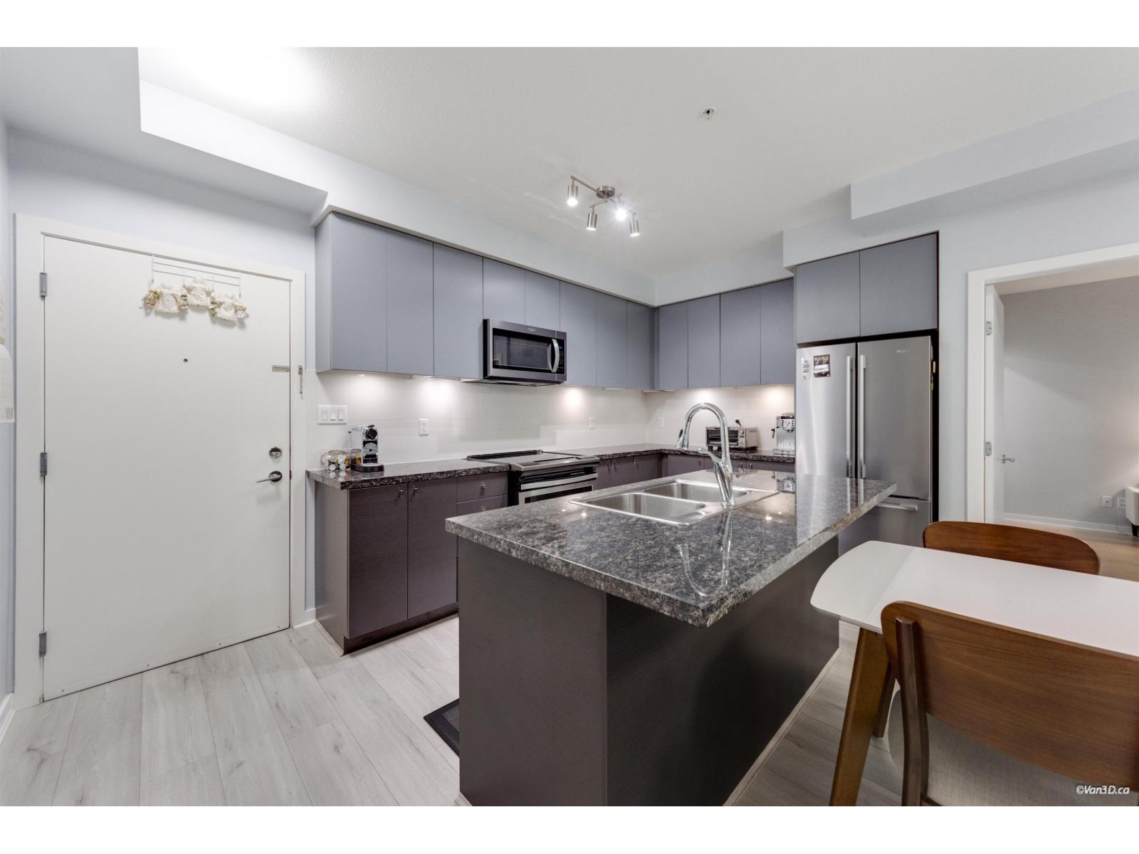 215 6440 194 Street, Surrey, British Columbia  V4N 6J7 - Photo 5 - R3133313