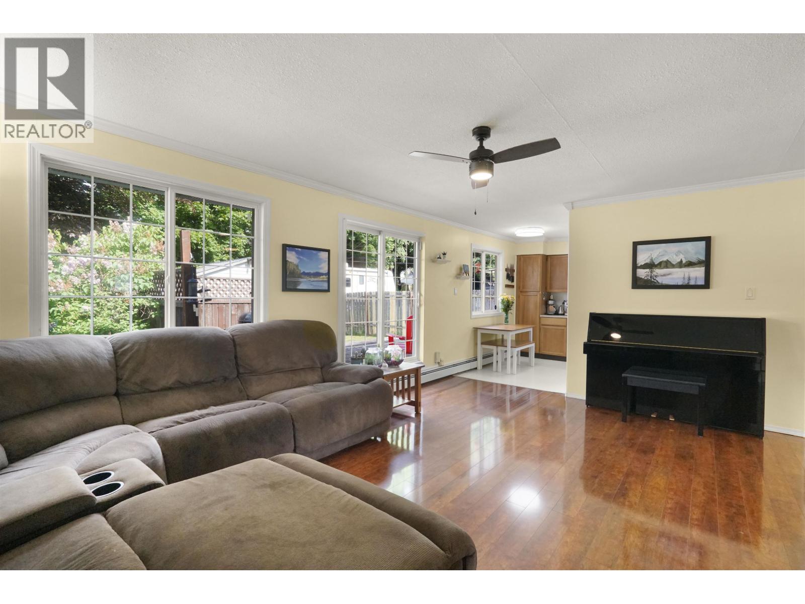 16 Capilano Street, Kitimat, British Columbia  V8C 1X8 - Photo 4 - R3133456