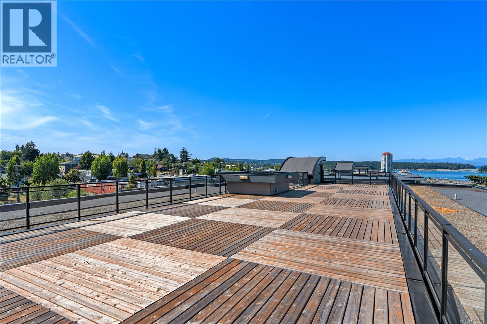 102 135 Haliburton St, Nanaimo, British Columbia  V9R 4V9 - Photo 42 - 1038730