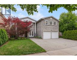 28 DUNVEGAN DRIVE, Richmond Hill, Ontario