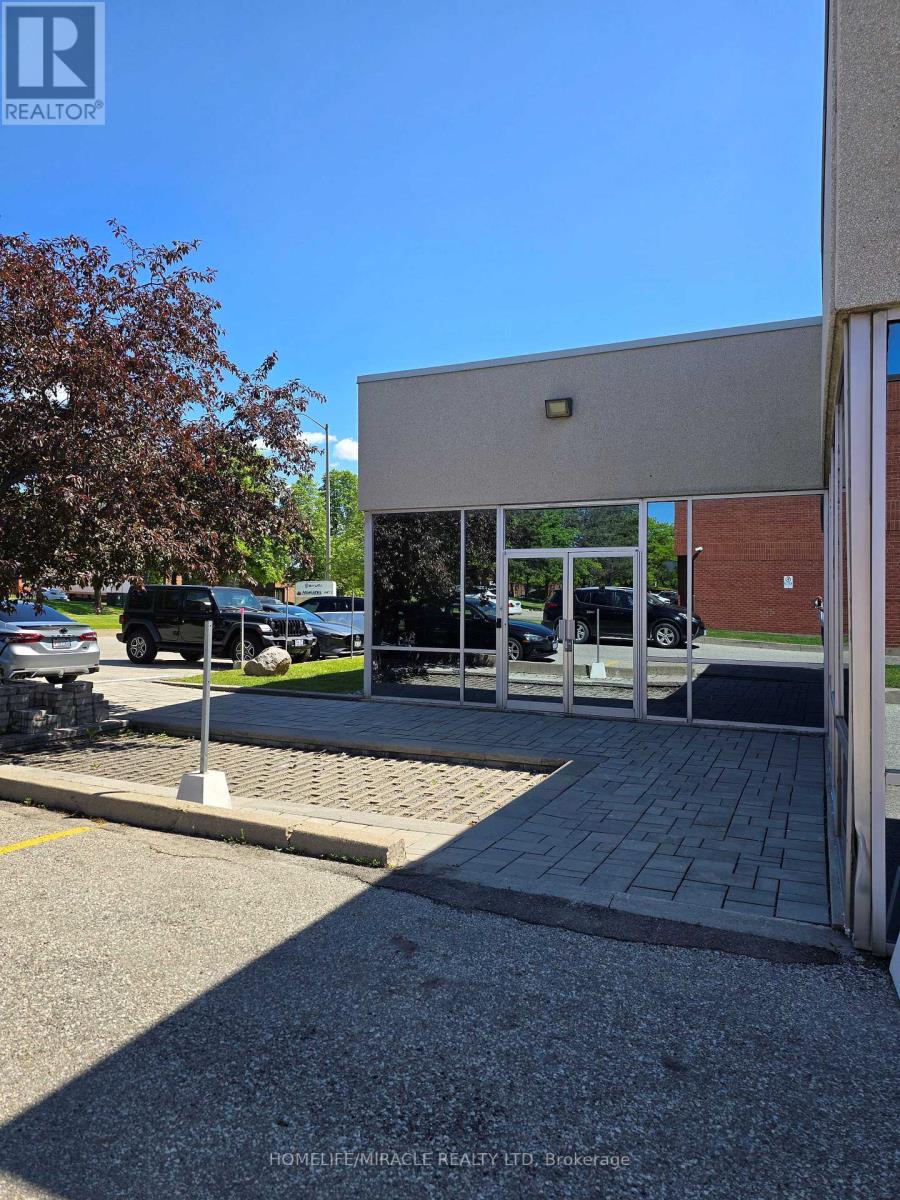4 - 267 Matheson Boulevard E, Mississauga, Ontario  L4Z 1X8 - Photo 3 - W13225698