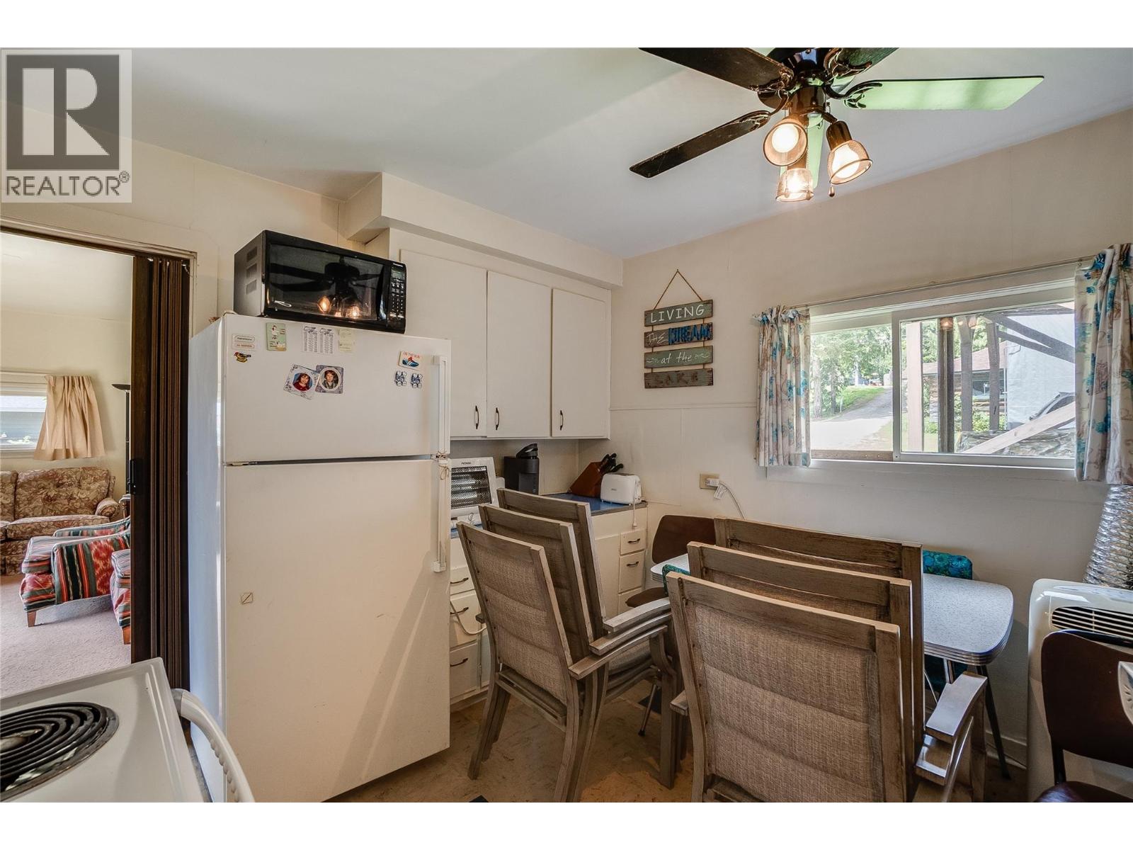 7592 3a Highway, Balfour, British Columbia  V0B 1C0 - Photo 49 - 10389534