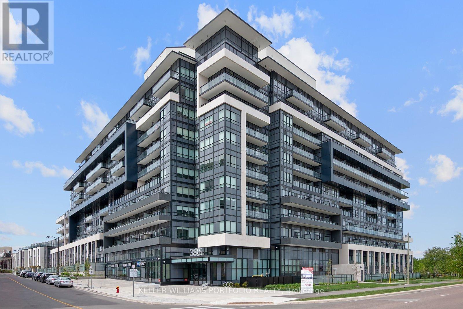 821 - 395 DUNDAS STREET W, Oakville, Ontario