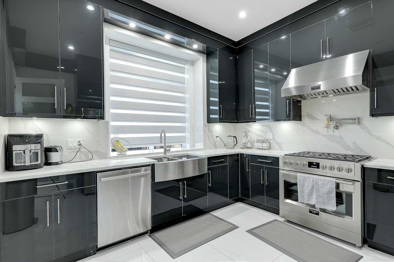 6712 131a Street, Surrey, British Columbia  V3W 7P5 - Photo 11 - R3131994