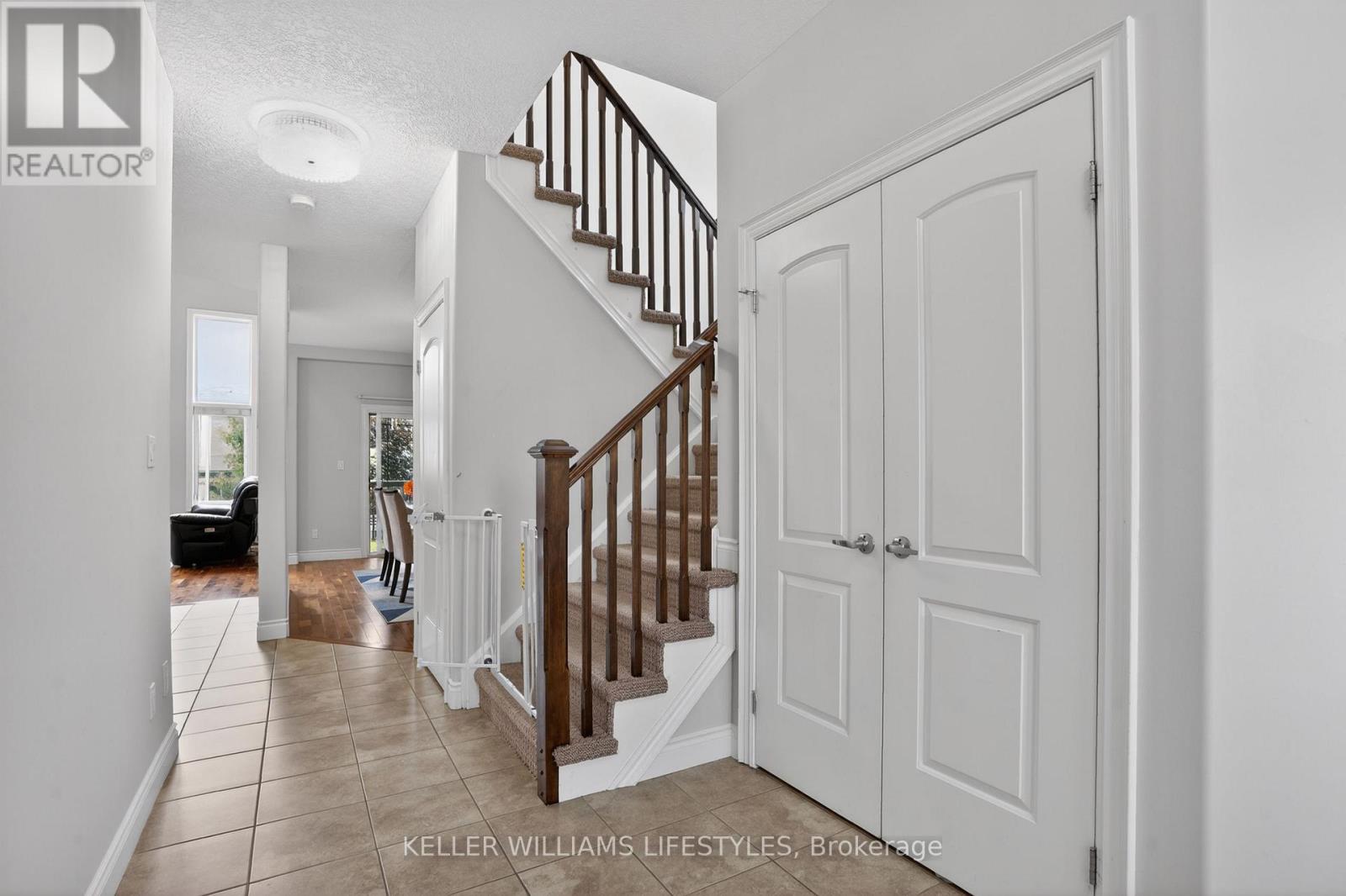 2200 Dogwood Crescent, London South, Ontario  N6K 5C6 - Photo 5 - X13417256