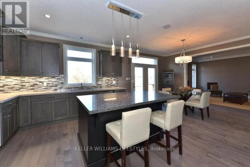 3135 Pincombe Drive, London South, Ontario  N6L 0B4 - Photo 11 - X13417262