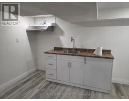 15 OTTAWA STREET S, Hamilton, Ontario