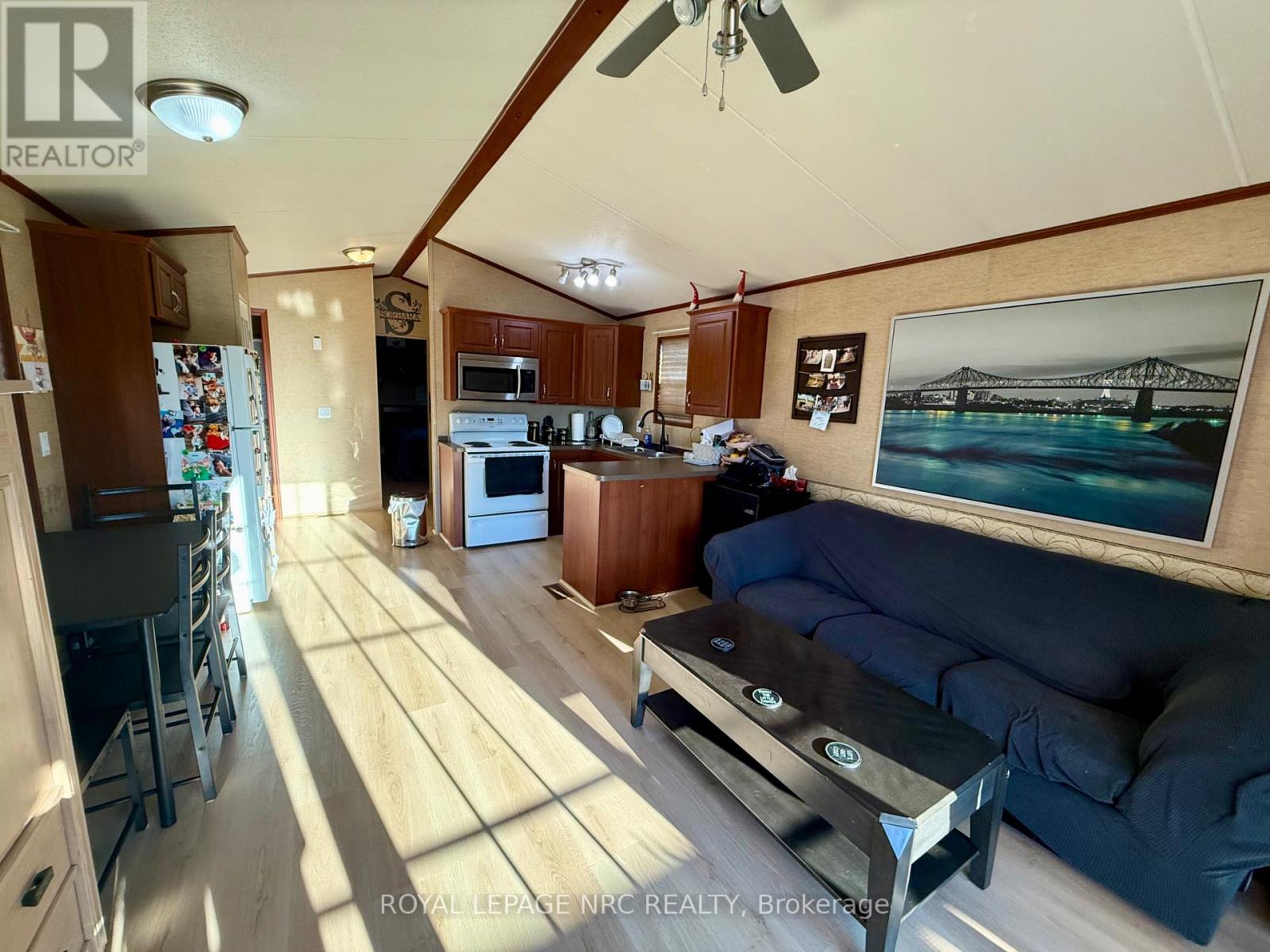8 - 241 St. Paul Street, St. Catharines, Ontario  L2S 2E5 - Photo 6 - X13417236