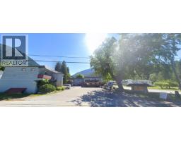 509 Slocan Avenue, New Denver, British Columbia