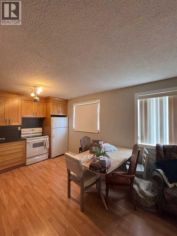 62 Carleton Road W, Lethbridge, Alberta  t1k 3X5 - Photo 4 - A2319139