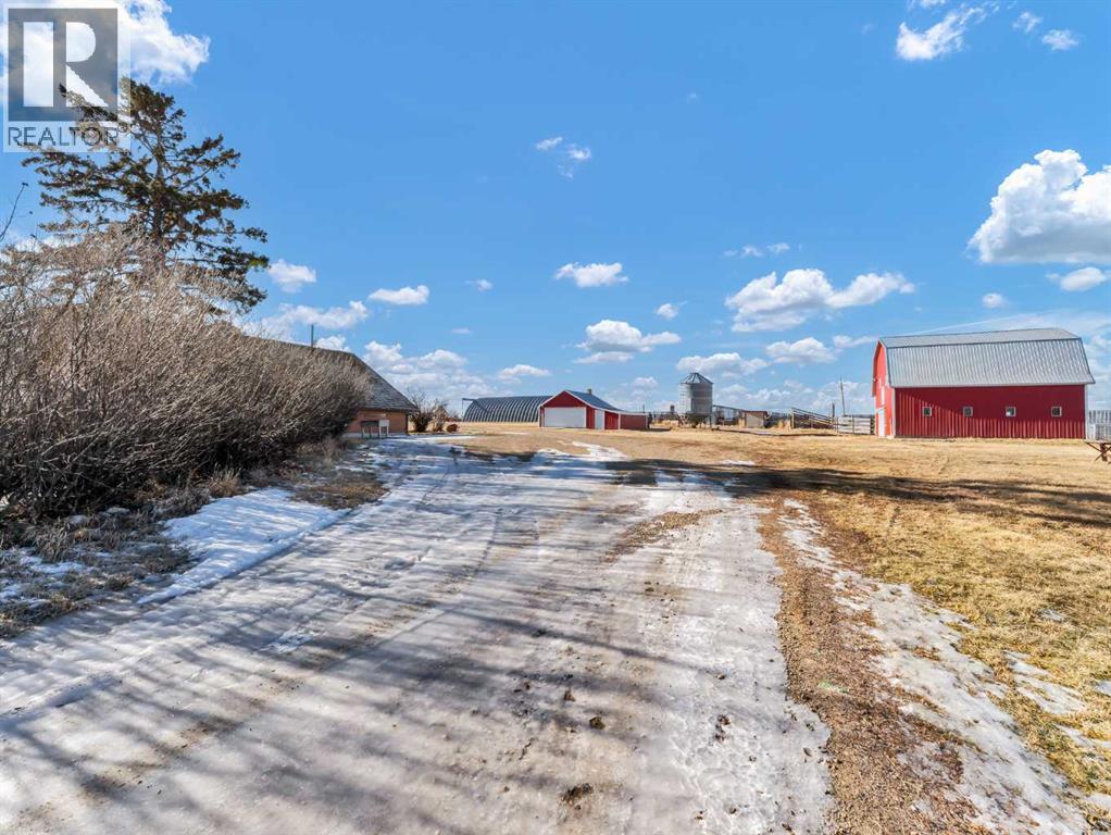 22222 Range Road 20, Bindloss, Alberta  T0J 0H0 - Photo 18 - A2285942