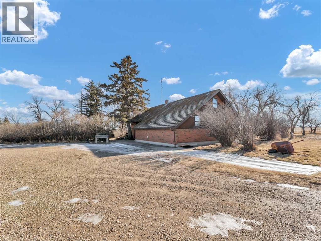 22222 Range Road 20, Bindloss, Alberta  T0J 0H0 - Photo 38 - A2285942