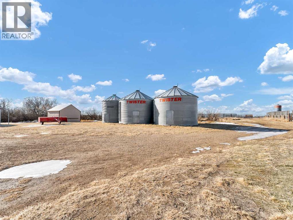 22222 Range Road 20, Bindloss, Alberta  T0J 0H0 - Photo 49 - A2285942