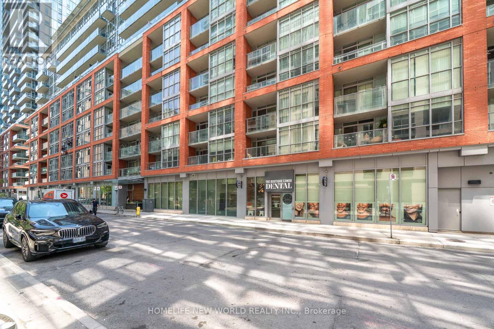 UPH13 - 21 NELSON STREET, Toronto, Ontario