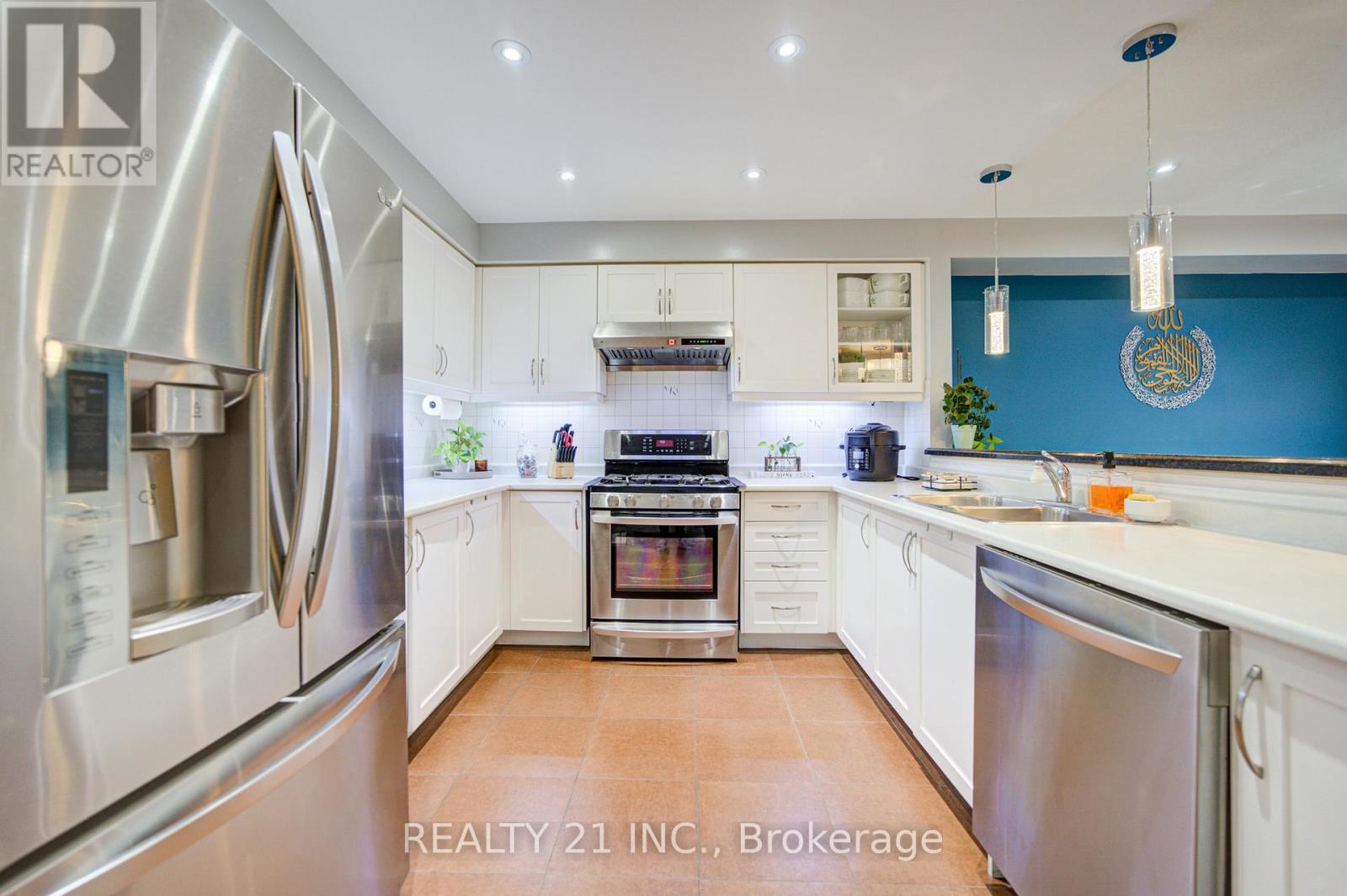 36 Lurcook Street, Ajax, Ontario  L1S 0E5 - Photo 45 - E13417268