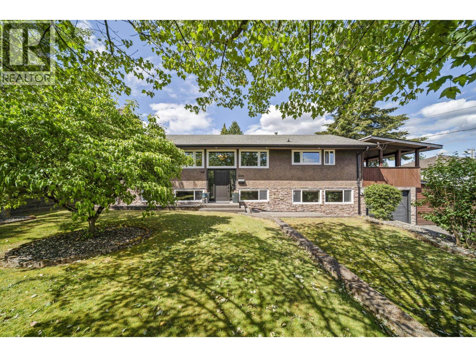2161 Palliser Avenue, Coquitlam, British Columbia  V3K 1W9 - Photo 2 - R3133560