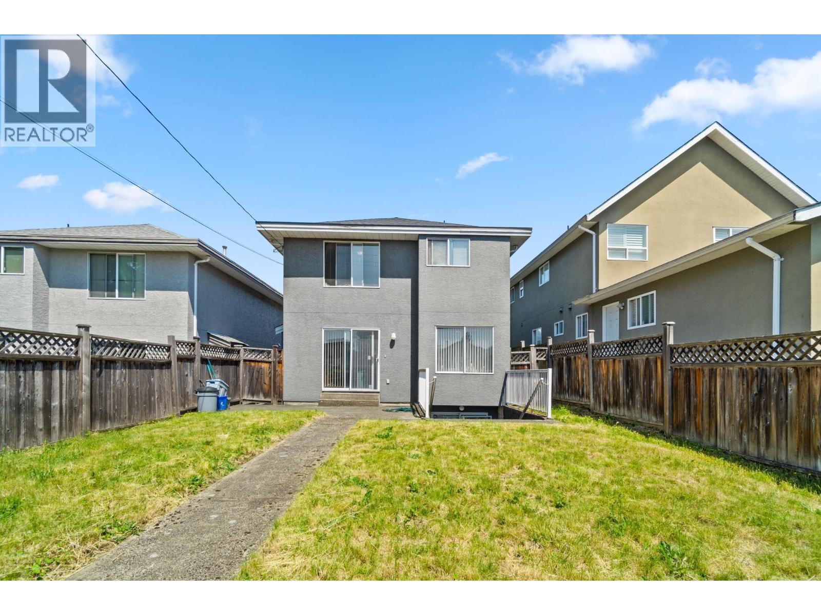 229 E 20th Street, North Vancouver, British Columbia  V7L 3A6 - Photo 6 - R3133586