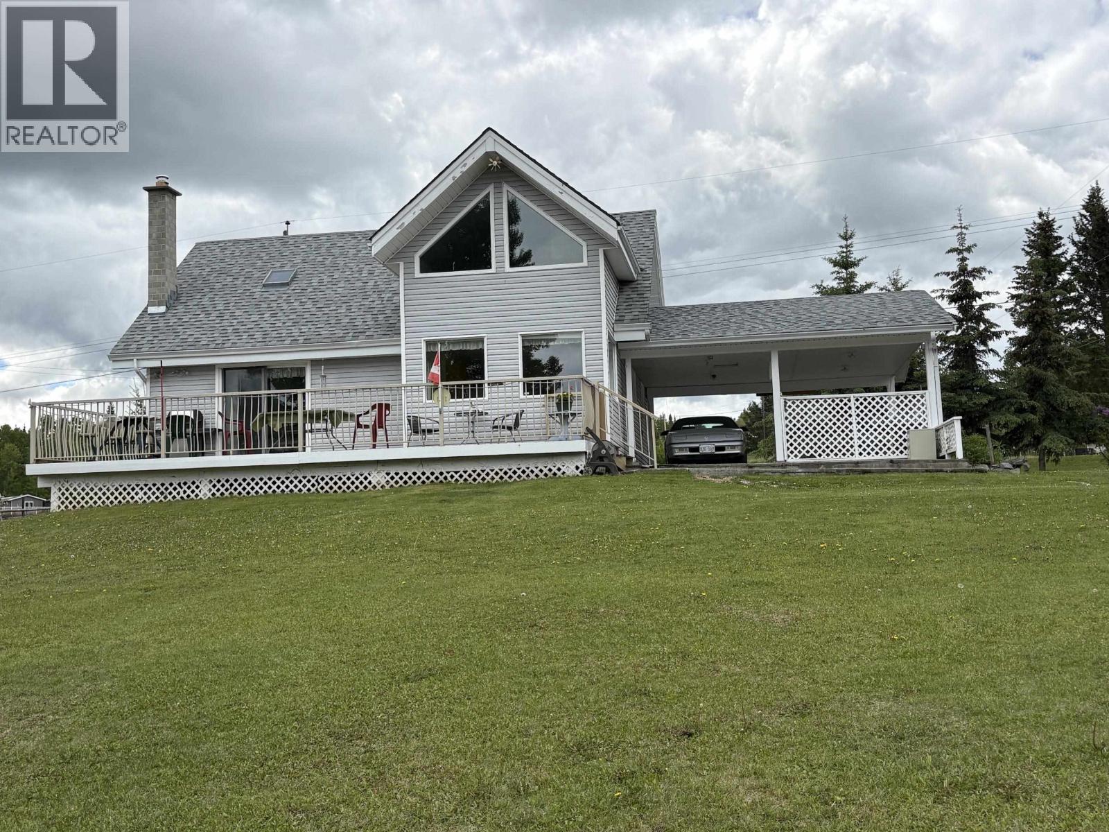 6179 Hunt Road, 100 Mile House, British Columbia  V0K 2E3 - Photo 3 - R3133633