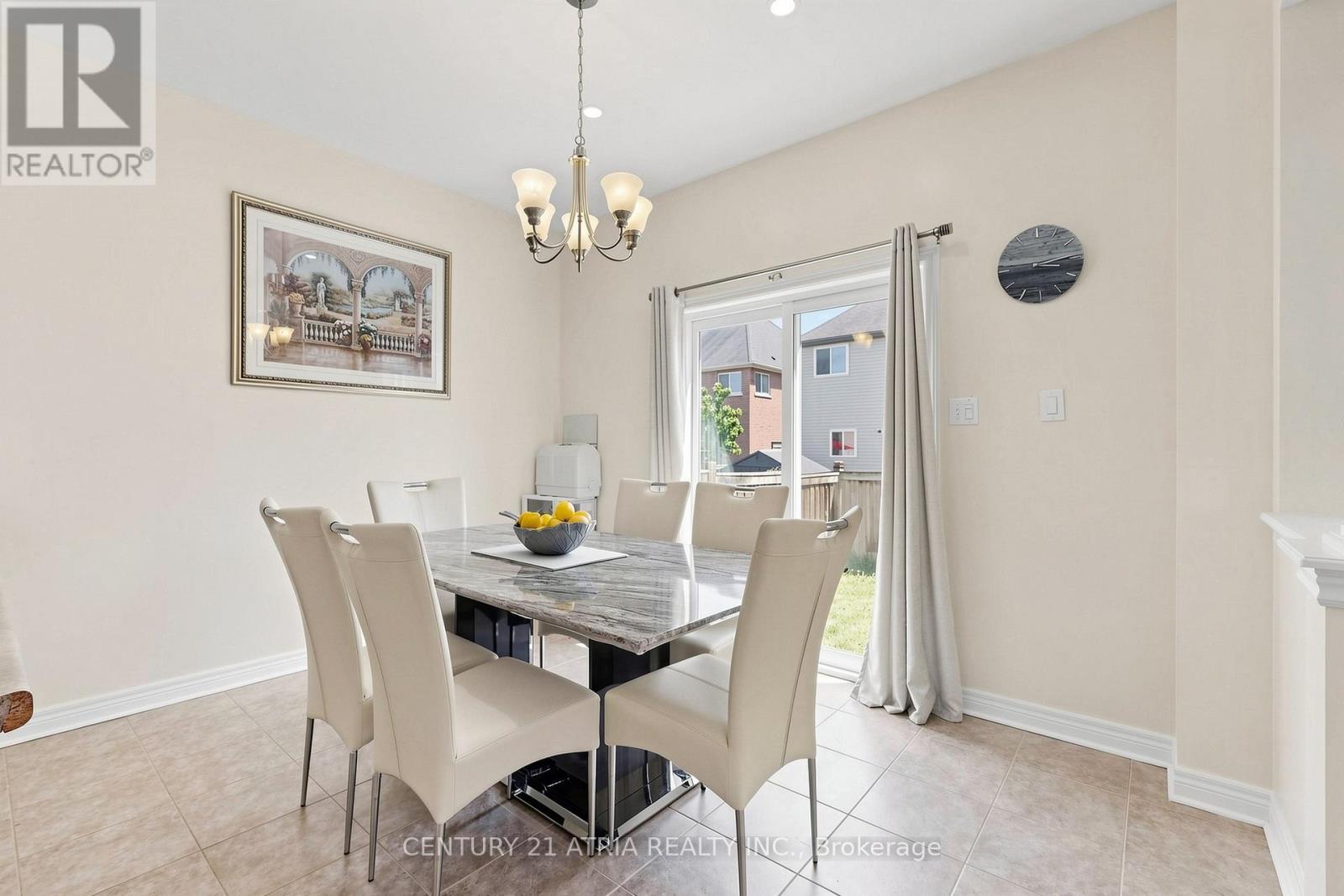 15 Paulgrave Avenue, Georgina, Ontario  L4P 0C3 - Photo 10 - N13417328