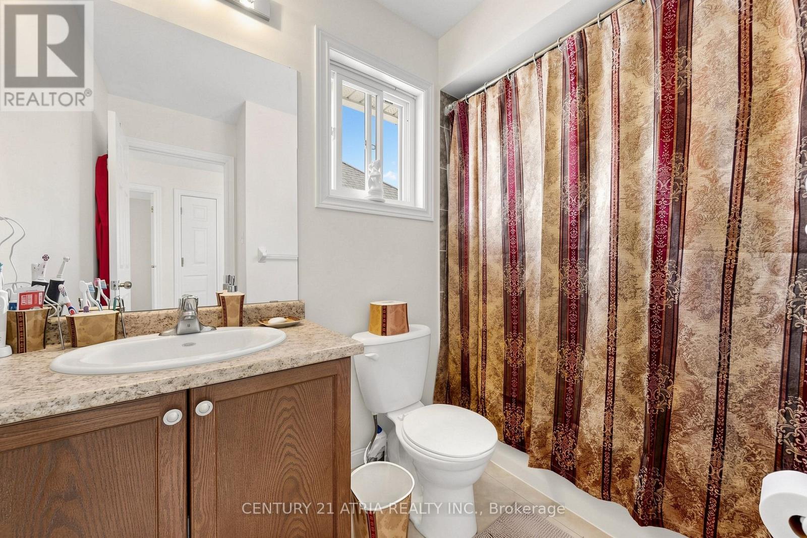 15 Paulgrave Avenue, Georgina, Ontario  L4P 0C3 - Photo 25 - N13417328