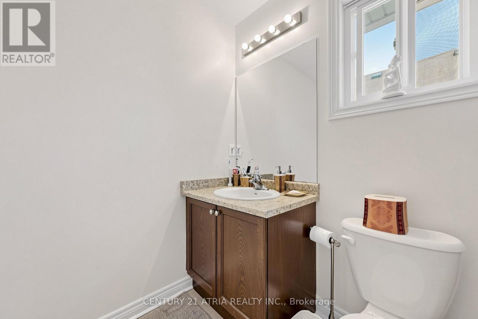 15 Paulgrave Avenue, Georgina, Ontario  L4P 0C3 - Photo 26 - N13417328