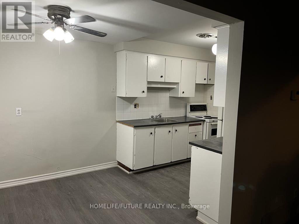 1116 - 1128 UPPER WELLINGTON STREET, Hamilton, Ontario