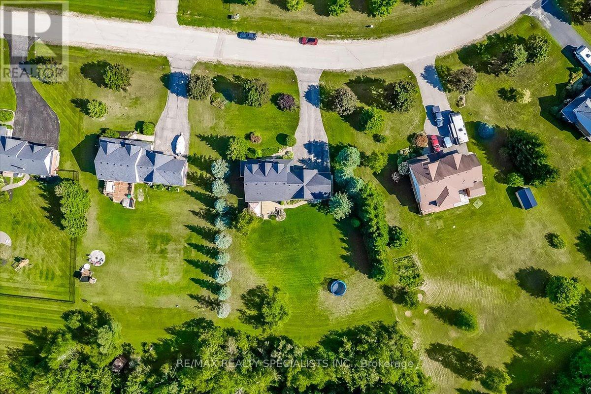 14 Devonleigh Drive, Amaranth, Ontario  L0N 1S5 - Photo 8 - X13417326