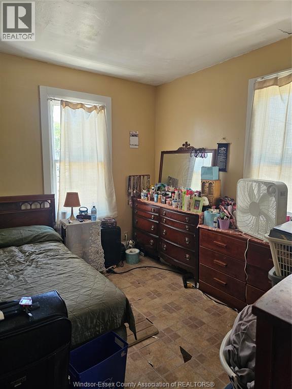 365 Marentette, Windsor, Ontario  N9A 1Y7 - Photo 9 - 26013502