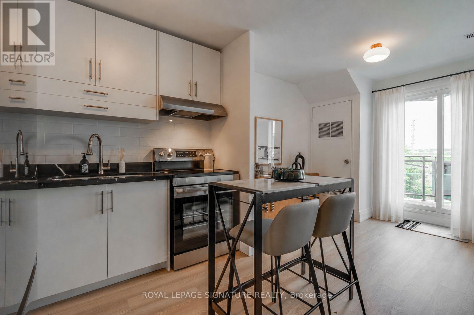 61 - 2001 Bonnymede Drive, Mississauga, Ontario  L5J 4H8 - Photo 6 - W13417278