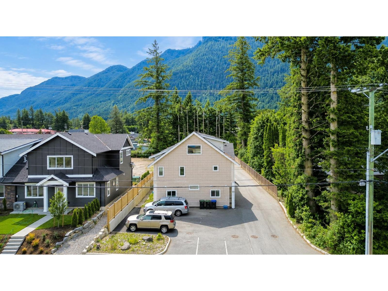 1 548 PARK STREET|Hope