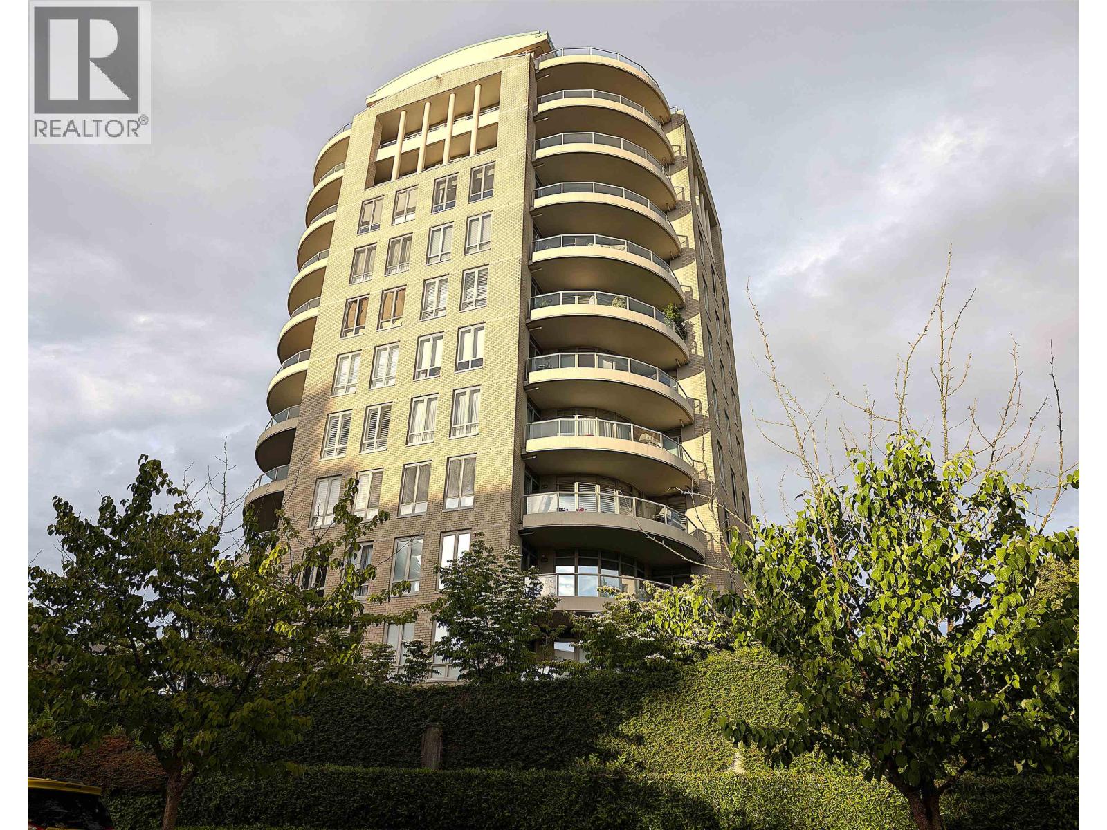 801 5850 Balsam Street, Vancouver, British Columbia  V6M 4B9 - Photo 2 - R3133356