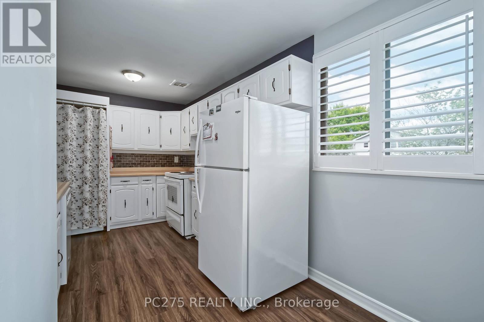 216 - 300 Everglade Crescent, London North, Ontario N6H 4P8 - Photo 14 - X13417422