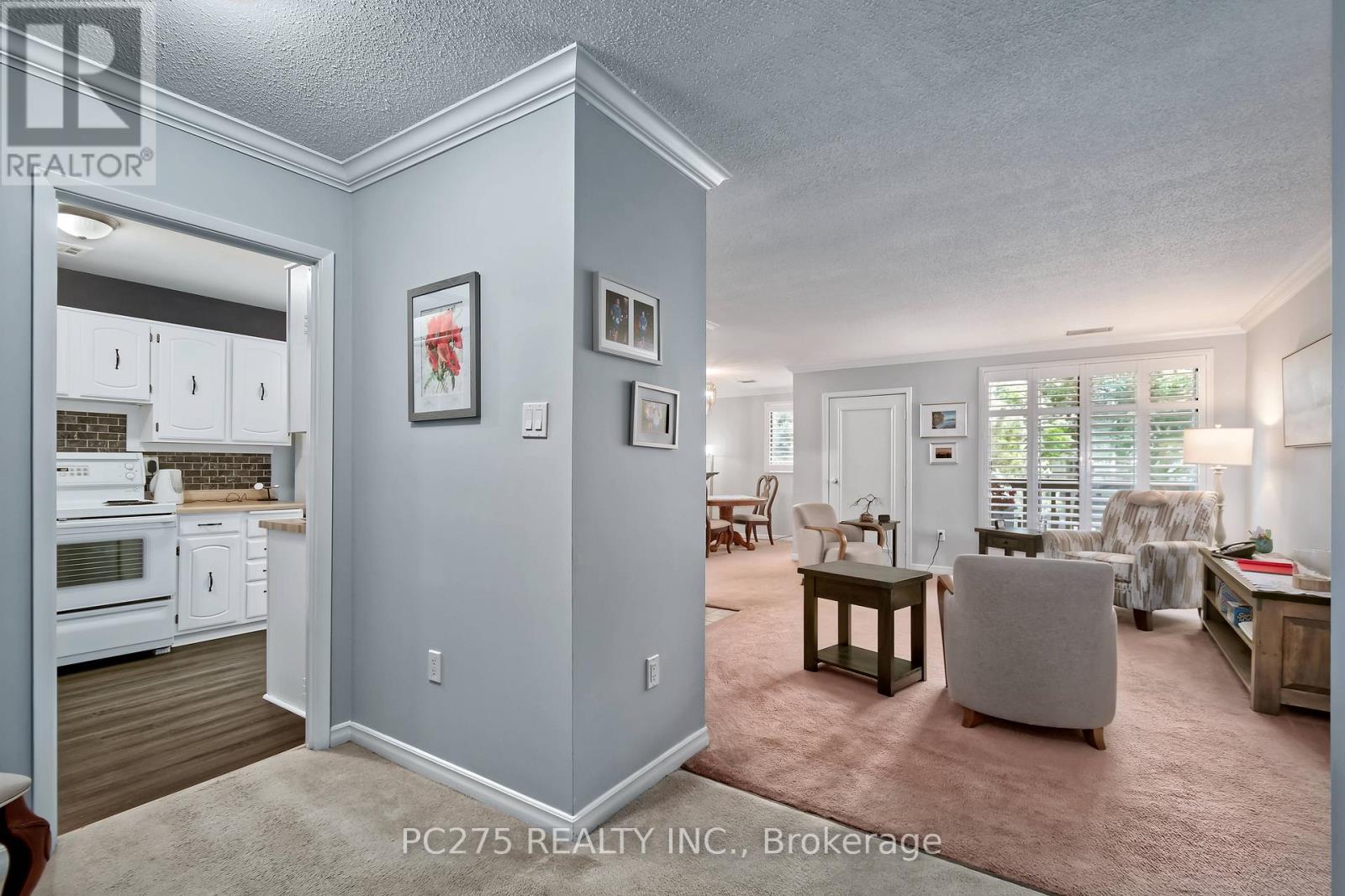 216 - 300 Everglade Crescent, London North, Ontario N6H 4P8 - Photo 6 - X13417422