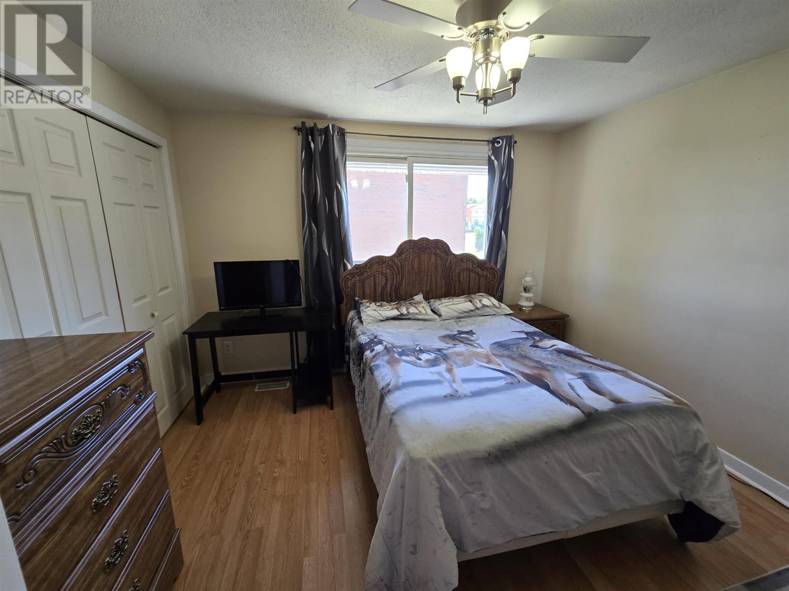 104 Hutchison Ave, Elliot Lake, Ontario  P5A 2S1 - Photo 13 - SM261360