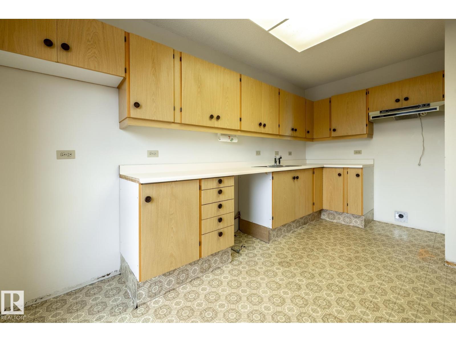 #402 11027 87 Av NW, Edmonton, Alberta  T6G 2P9 - Photo 45 - E4491277