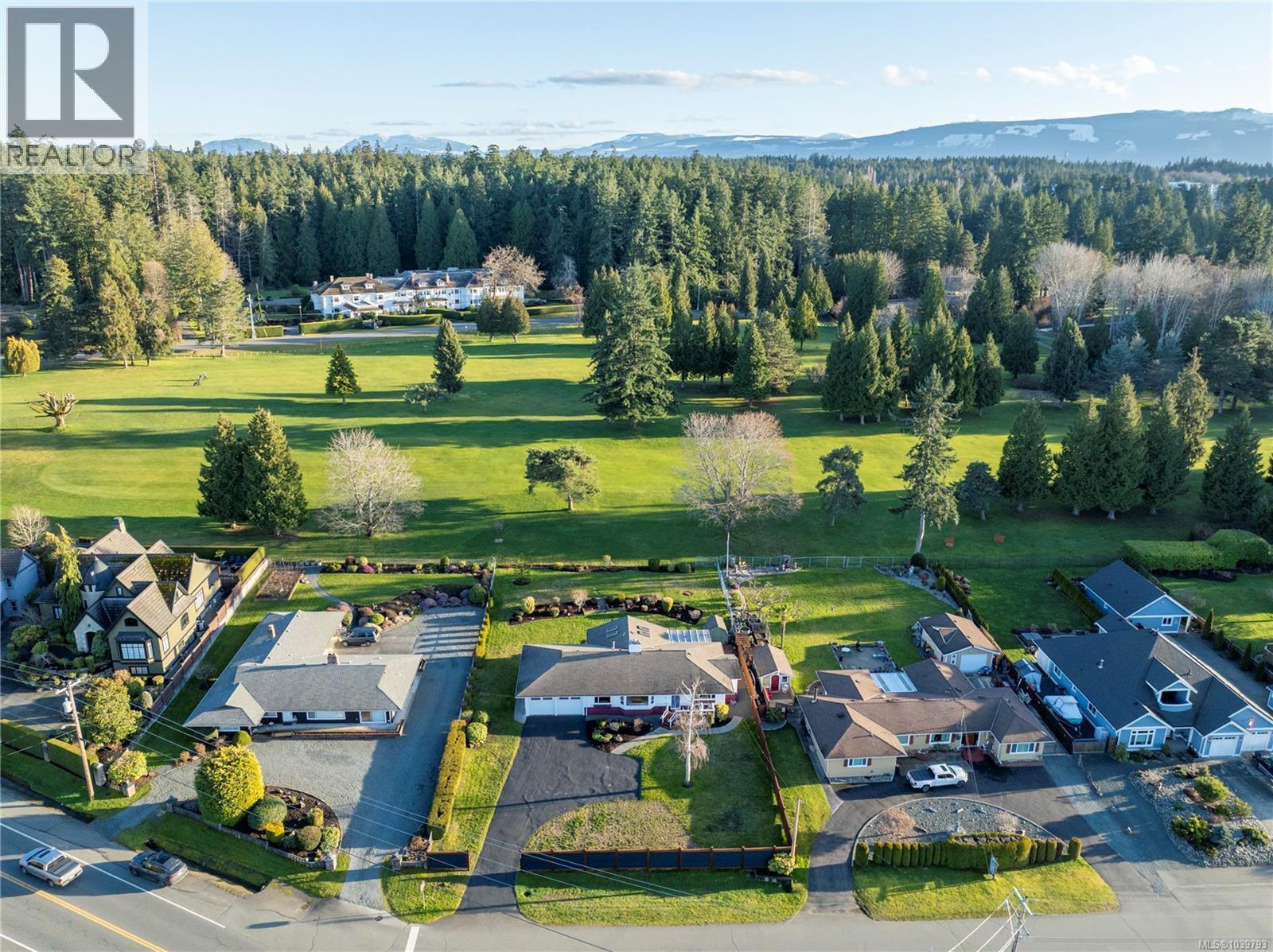 260 Elizabeth Ave, Qualicum Beach, British Columbia V9K 1G8 - Photo 2 - 1039793