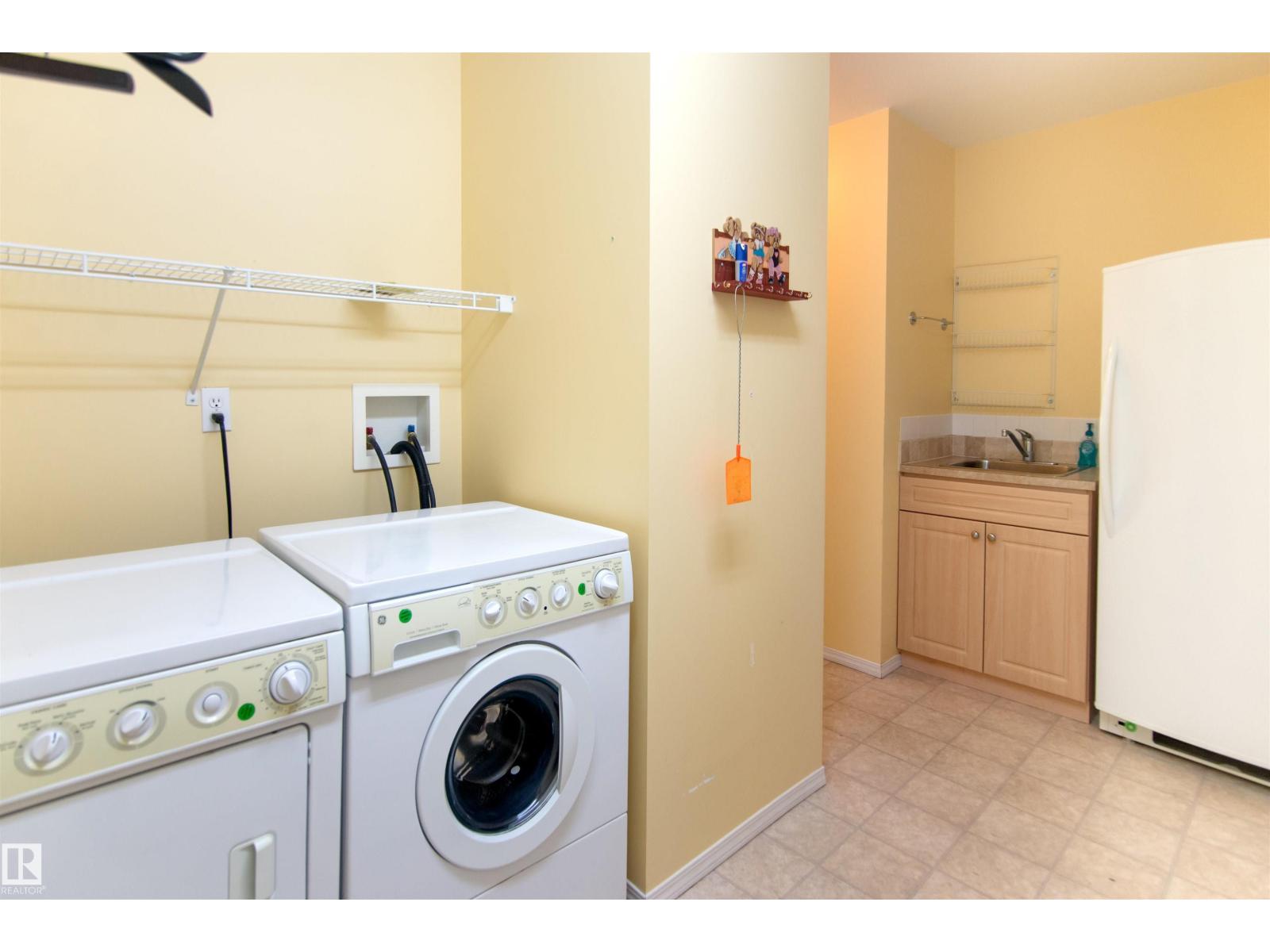 Unknown Address, ,    - Photo 21 - E4492532